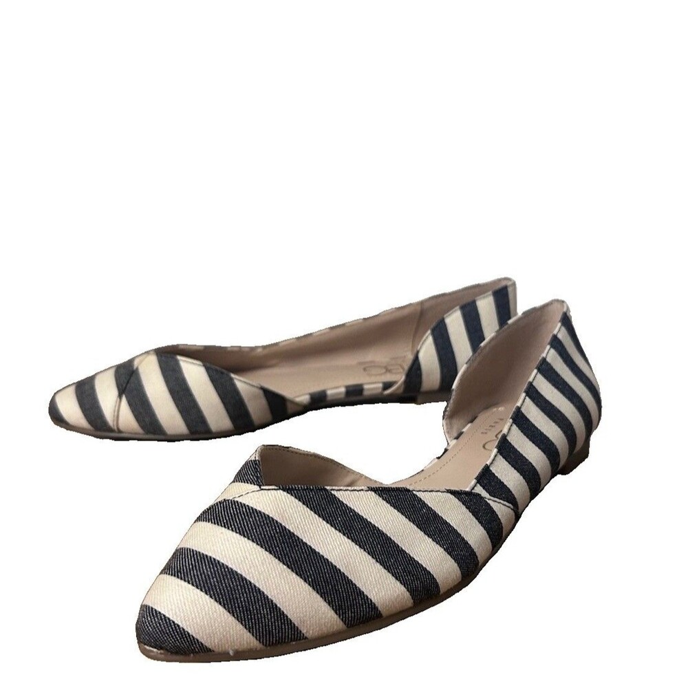 BCBG Parks Pointed Toe Flats Striped Paris Sz 7 Minimalist Nautical Coastal City